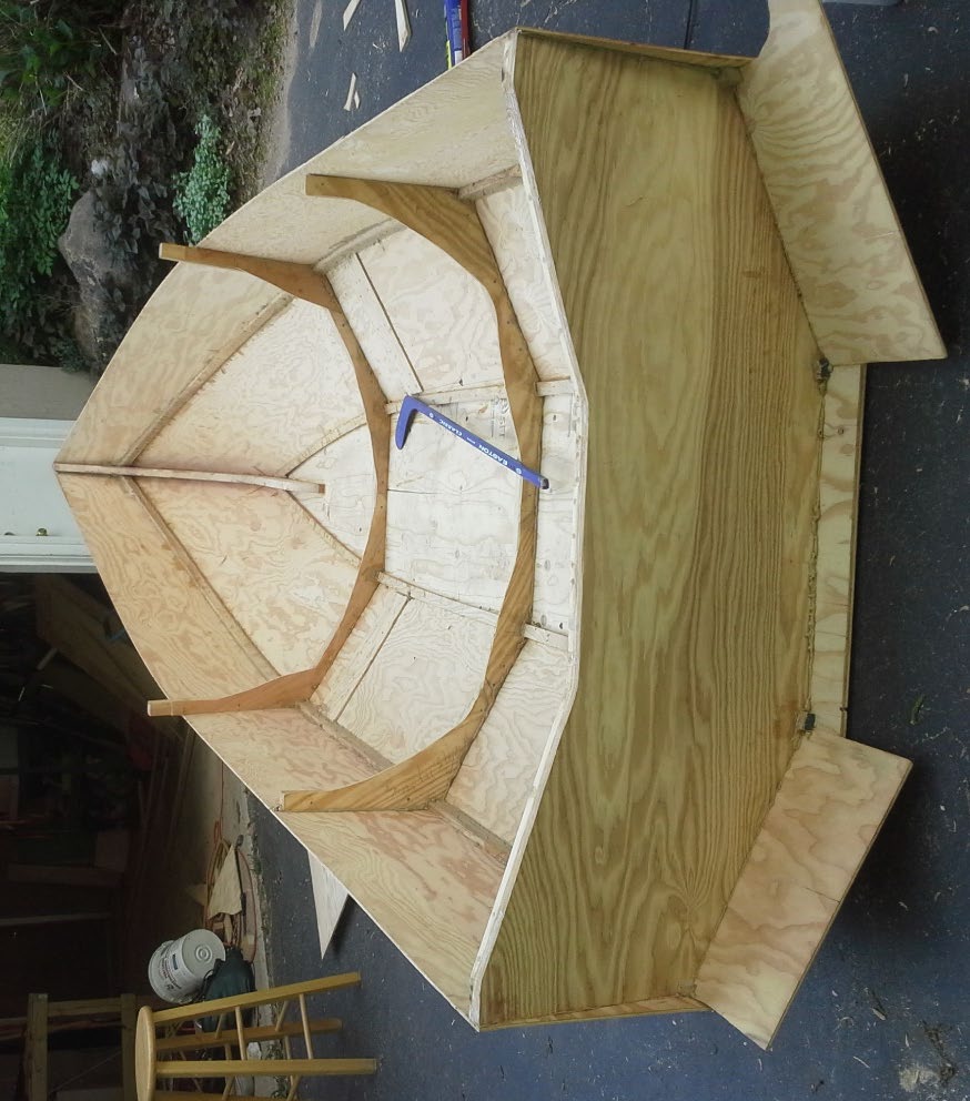 Attaching the first bottom panel